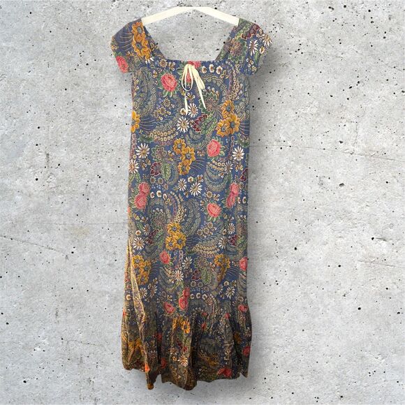 Kumu Hawaii VTG Ruffles Maxi Hawaiian Dress Muumuu Floral Prairie Cottagecore - Picture 1 of 8